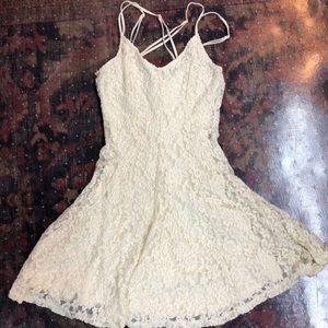woman’s lace dress